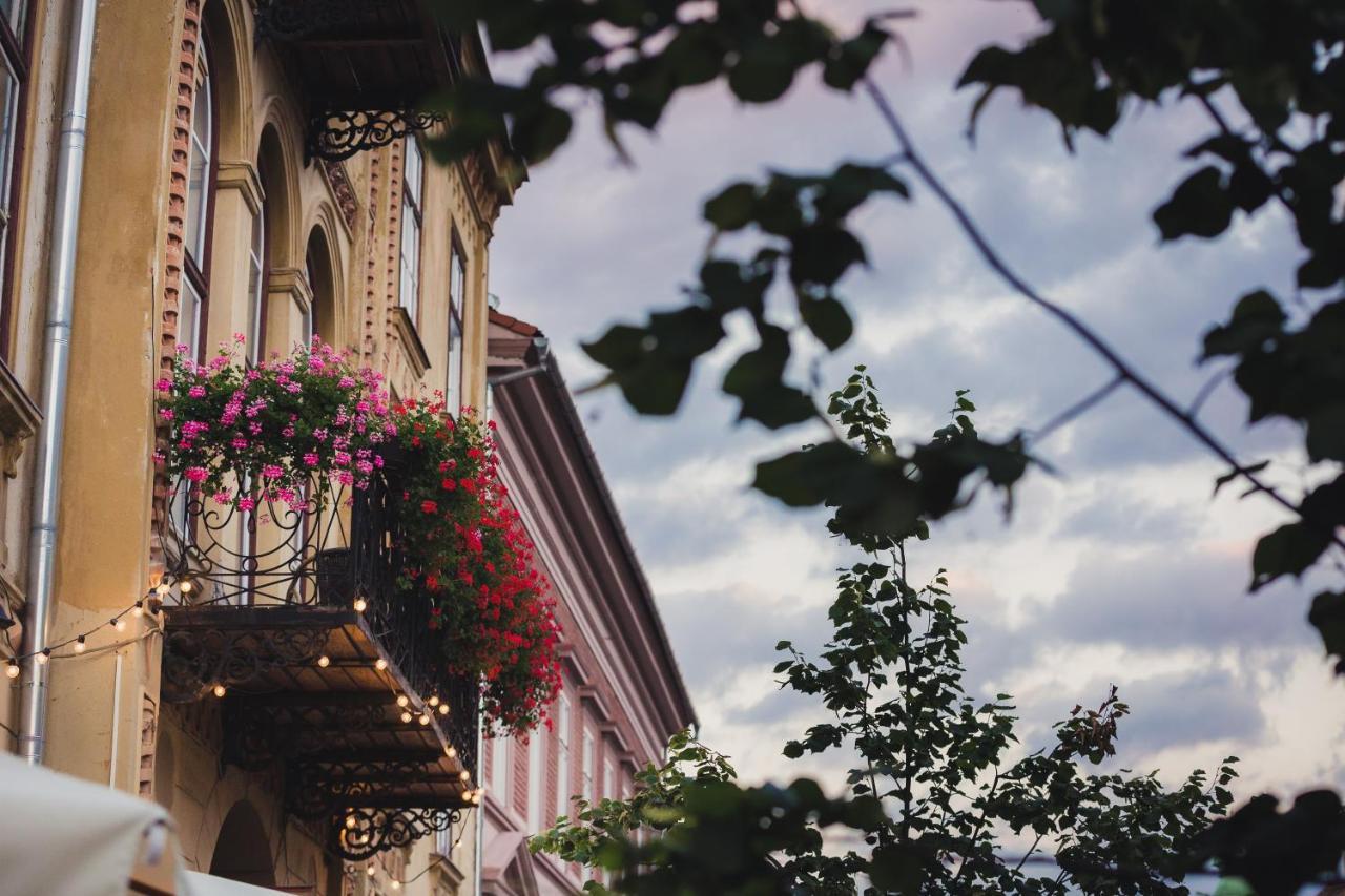 St Andrew'S Apartments Sibiu Bagian luar foto