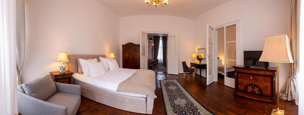 St Andrew'S Apartments Sibiu Bagian luar foto