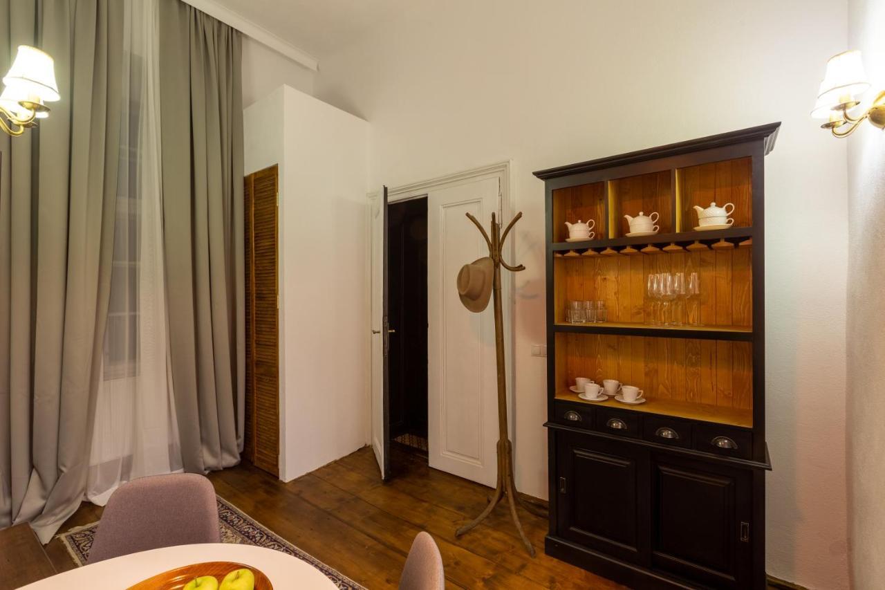 St Andrew'S Apartments Sibiu Bagian luar foto