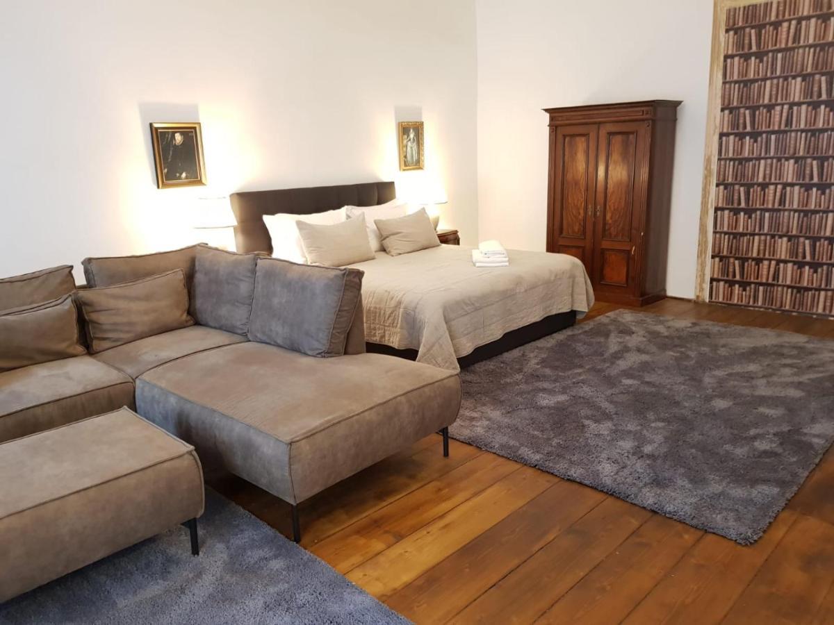 St Andrew'S Apartments Sibiu Bagian luar foto