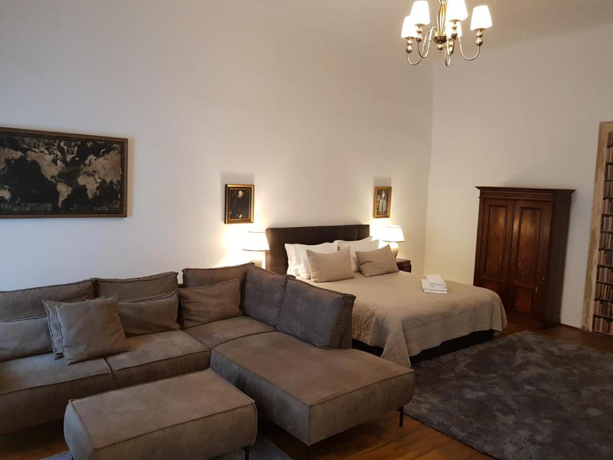 St Andrew'S Apartments Sibiu Bagian luar foto