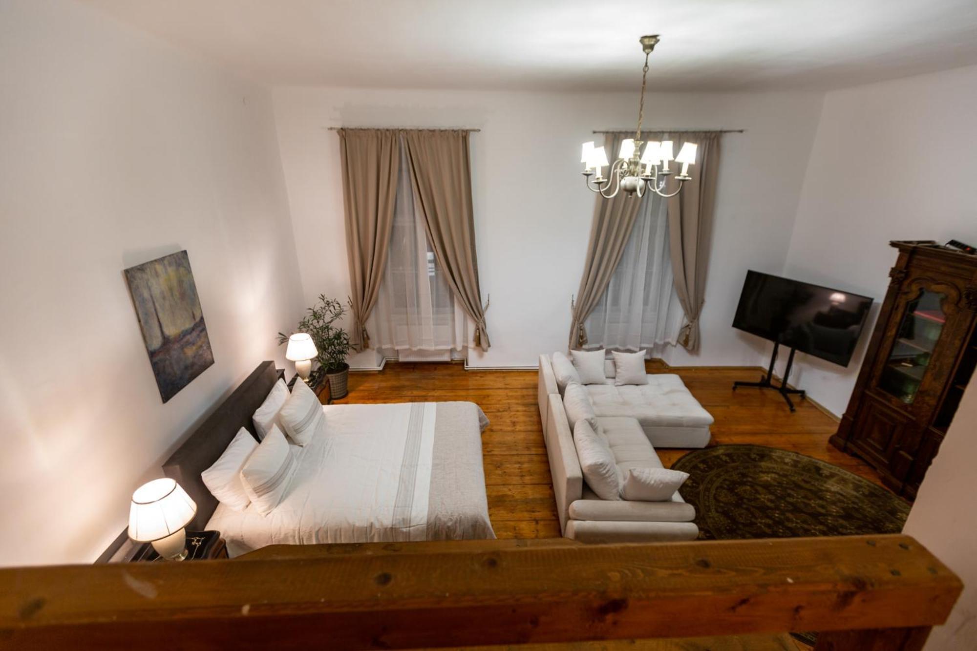 St Andrew'S Apartments Sibiu Bagian luar foto